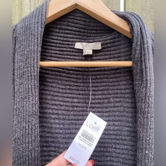 Ann Taylor Sleeveless Drapey Long Line Cardigan Summer Sweater New Silent Luxury - Picture 2 of 4